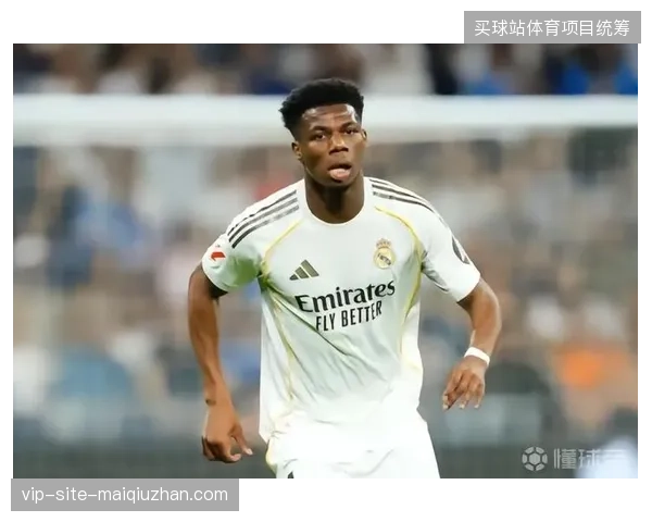 楚阿梅尼成为皇马中场防守大闸，有效拦截保护球队后防线